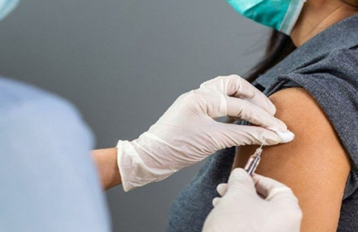 Ürdün'de 66 yaşındaki kişi ikinci doz AstraZeneca aşısının ardından hayatını kaybetti