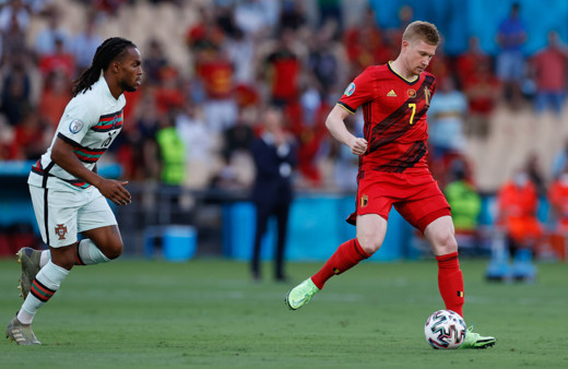 Belçika son Avrupa şampiyonu Portekiz'i saf dışı bıraktı