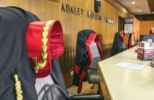 Bakan Süleyman Soylu'ya hakaretten ceza alan sanık, hakimi çıldırttı: 30 yıllık hakimim...