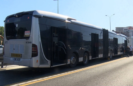 Beylikdüzü metrobüste yangın paniği! Dumanlar yükseldi