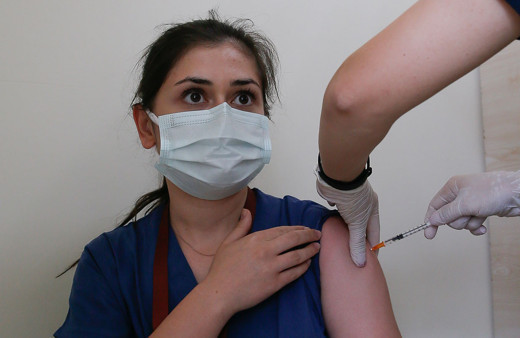 3. doz aşılama başladı! "Sonbahar'da 4. dalga başlamadan aşı olun" uyarısı geldi