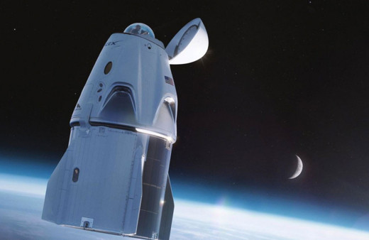 SpaceX'in uzay mekiğine 360 derece manzaralı tuvalet