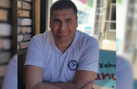 1 ay önce Covid-19'u atlatmıştı havalimanında kalp krizi geçiren yüzme hakemi öldü