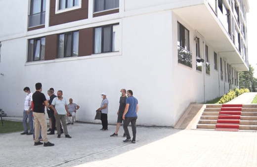 Avcılar'da sitede tapu krizi