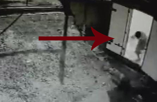 Arnavutköy'de korku filmi gibi görüntü! Çakmaz gazı patladı 3 genç alevler içinde kaldı