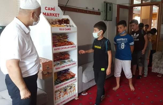 Zonguldak'ta gören şaştı kaldı! Bu markette para geçmiyor