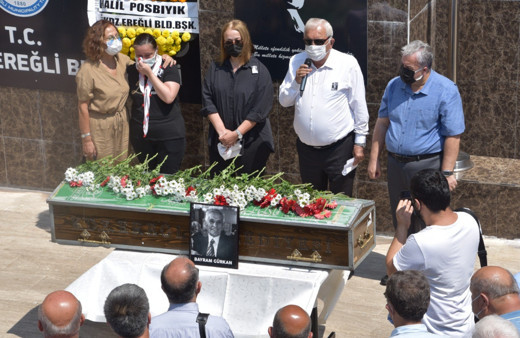 Zonguldak'ta cenaze töreninde CHP'li başkan partisine sitem etti: Maalesef kaybetmeye başladı