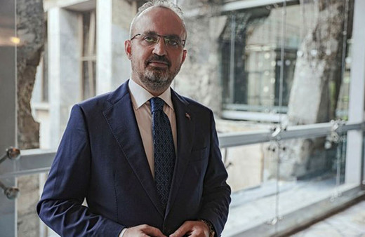 AK Parti 'OHAL yetkileri' yasa teklifinde süreyi kısalttı!