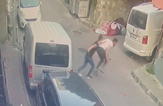 İstanbul Kağıthane'de korkunç cinayet kameraya yansıdı