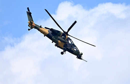 Metina'da 5 terörist ATAK helikopterleri tarafından etkisiz hale getirildi