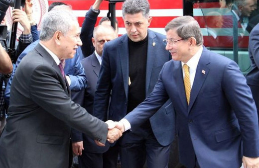 Bülent Arınç, Gelecek Partisine mi katılıyor? Selçuk Özdağ'dan açıklama geldi