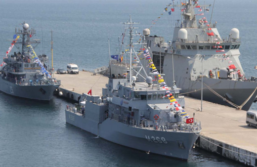 NATO gemileri Sinop'a demirledi! Üç ülkeye ait gemiler görevde