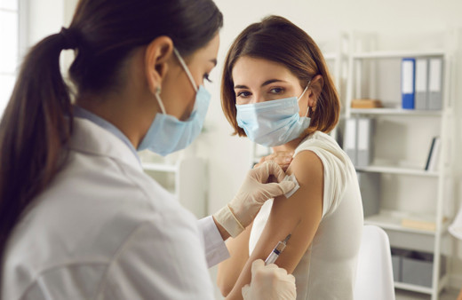 Pfizer BioNTech aşısıyla ilgili korkutan araştırma: Türkiye süreyi kısalttı ama...