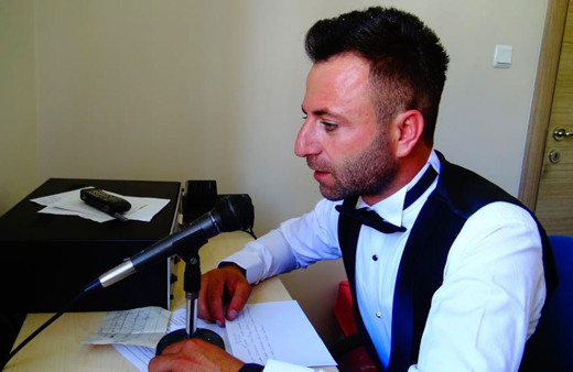 Ermenek'te zabıta memuru anons yaparak belde halkını düğününe davet etti