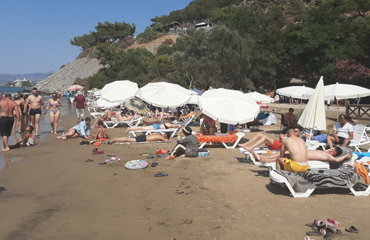 Aydın'da şezlong ücretlerini duyanlar inanamadı: Bu kadar da olmaz, yazıktır, günahtır