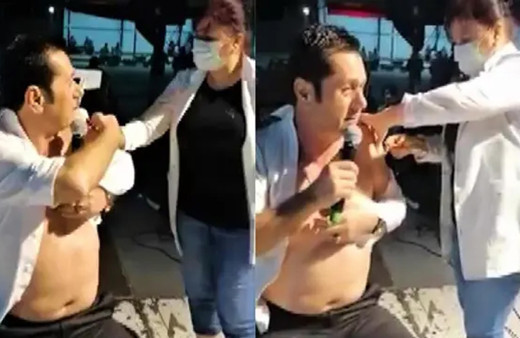 Ünlü sanatçı Hasan Yılmaz sahnede korona virüs aşısı oldu