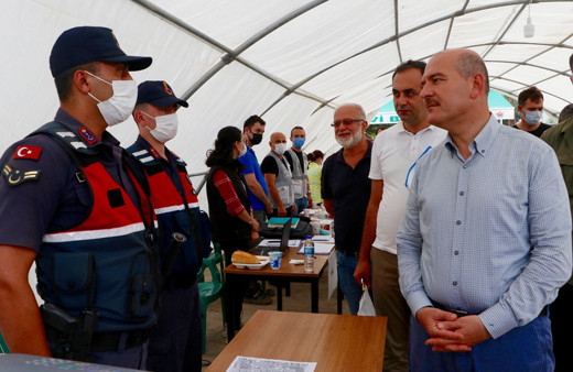  İçişleri Bakanı Süleyman Soylu Artvin'in Arhavi ilçesinde incelemelerde bulundu