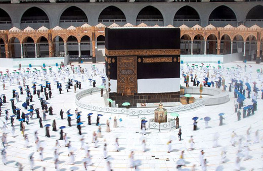Umreye gitmek isteyenlere müjde! 9 Ağustos'ta başlıyor ancak 2 doz aşı şartı var