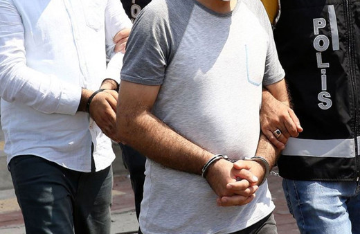 Manisa'da orman yangını çıkarmak için gelen PKK’lı 2 terörist yakalandı