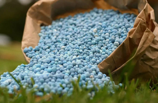 Çin'den dünya genelinde gübre fiyatlarını yükseltecek karar