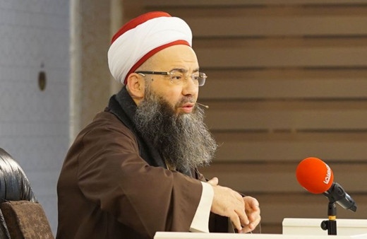 Cübbeli Ahmet Hoca tekbir yangınları söndürür demişti eleştiriler üzerine yeni açıklama yaptı