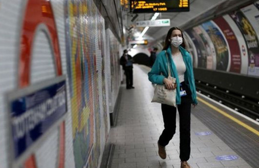 İtalya ve İngiltere'de son 24 saatin Covid-19 vaka sayıları açıklandı