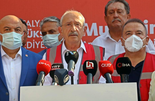 Kemal Kılıçdaroğlu: Yangın söndürme helikopterleri yangını büyütüyor