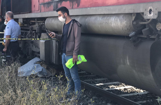 Doğu Ekspres'inin altında kaldı 150 metre sürüklendi