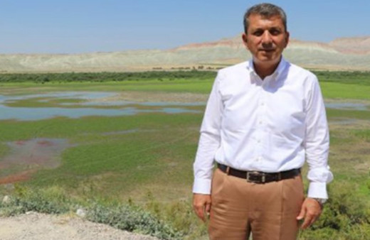 Nallıhan Belediye Başkanı AK Partili İsmail Öntaş: Kuş cennetindeki yangını kuş çıkarmış