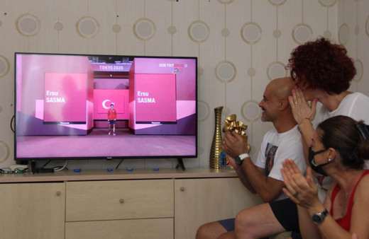 Ersu Şaşma ilke imza attı! Evinde heyecan doruğa çıktı: Tek başına, antrenörü yok yanında