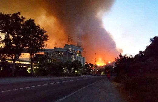 Milas termik santrali yanıyor! Prof açıkladı : Zehirli gazlar saçıyor
