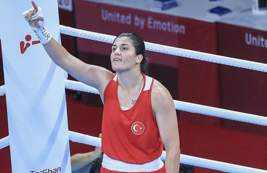 Busenaz Sürmeneli kimdir aslen nereli kaç yaşında? Busenaz Sürmeneli maçı ne zaman?