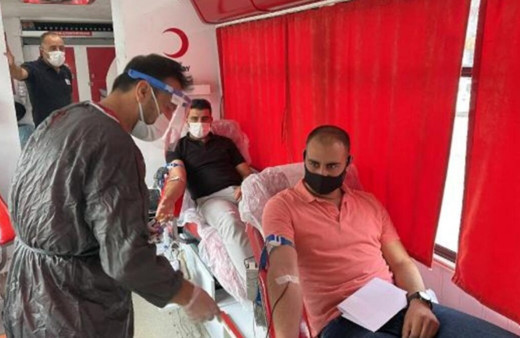 Türk Kızılay'dan önemli kampanya: Kan bağışlayanlar adına 3 fidan dikecek