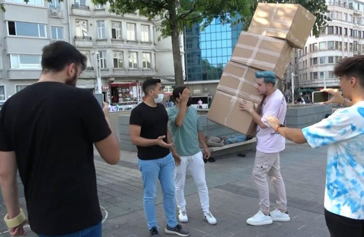 TikTok fenomeni Semih Varol’dan Taksim Meydanı’ndaki şakası kızdırdı