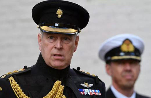 Jeffrey Epstein'ın seks ticareti ağının mağdurundan Prens Andrew'a dava