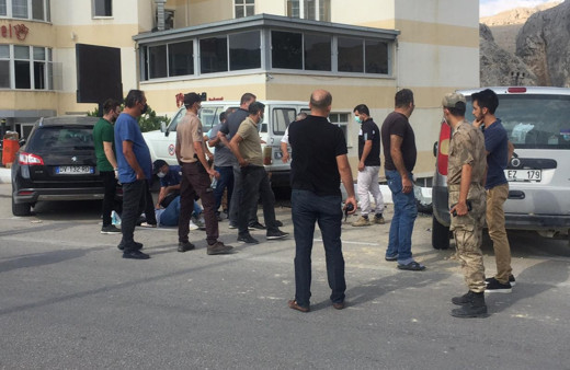 Manisa'da kararsızlıkları kazaya yol açtı! 3 kadın hastanelik oldu