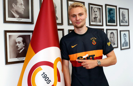 Galatasaray'da Victor Nelsson depremi yaşanıyor