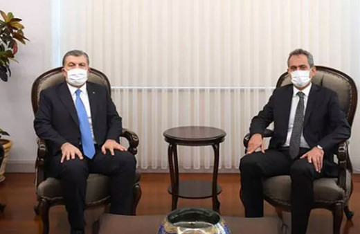 Bakan Fahrettin Koca'dan yeni Milli Eğitim Bakanı Mahmut Özer'e ziyaret