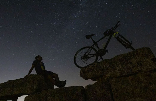 Dün gece gökyüzünde şenlik vardı! Perseid Meteor Yağmuru Türkiye'den böyle izlendi