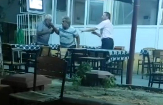 İyi Partili eski başkan engelli şahsı öldüresiye dövdü