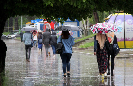 Meteoroloji yeniden uyardı! Bu bölgelerde kuvvetli yağış var! Alarm verildi