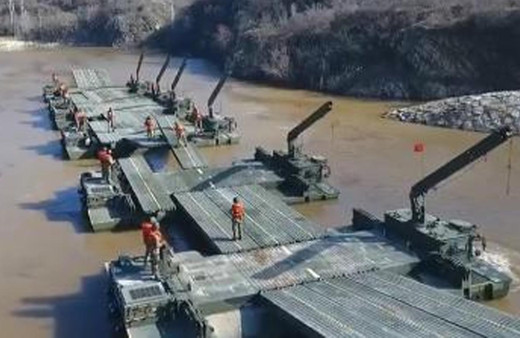 MSB, sel bölgesine 2 yatay kaydırmalı köprü tankı ile 3 sabit köprü aracı gönderdi