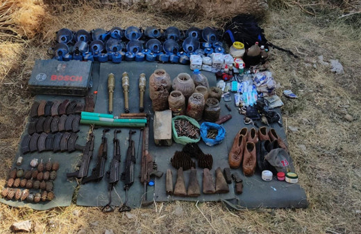Siirt'te PKK'lı teröristlere ait patlayıcı silah ve mühimmat ele geçirildi
