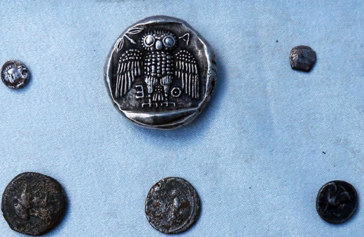 Adana'da 1 milyon dolarlık sikkeyi 12 dolara satın aldı