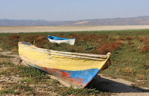 Manisa'daki Marmara Gölü kuruma noktasına geldi