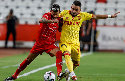 Antalyaspor konuk ettiği Göztepe ile berabere kaldı