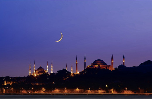 Muharrem ayının 9. gecesi kılınacak tesbih namazı kılınışı nasıldı?