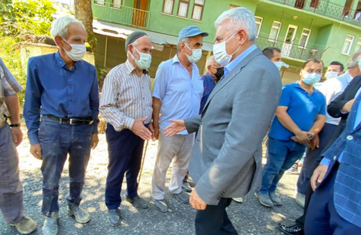 AK Parti Genel Başkan Vekili Binali Yıldırım sel bölgesinde