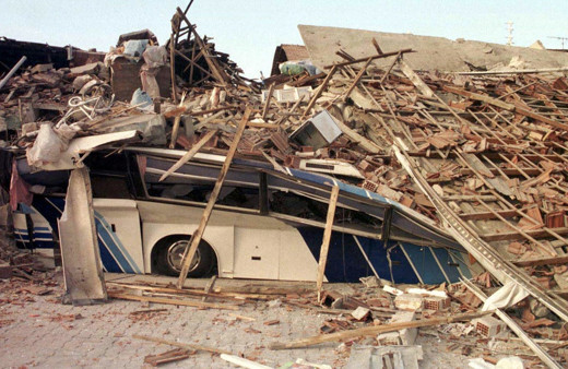 17 Ağustos depremi mesajları duygusal kısa deprem mesajları-2021