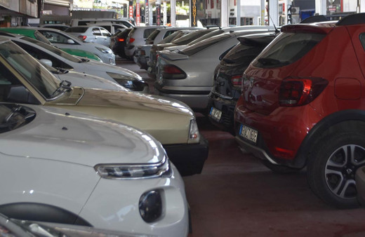 İkinci el araç alacaklara kötü haber kriz derinleşebilir